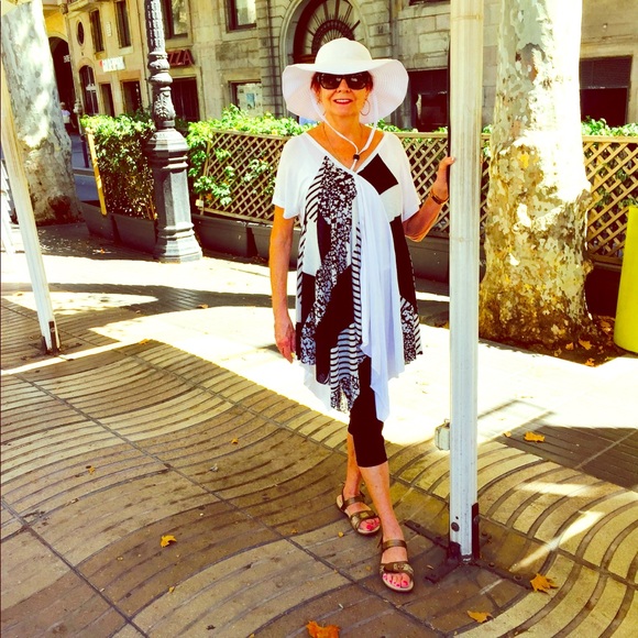 Meet your Posher, Rhonda - Picture 1 of 1